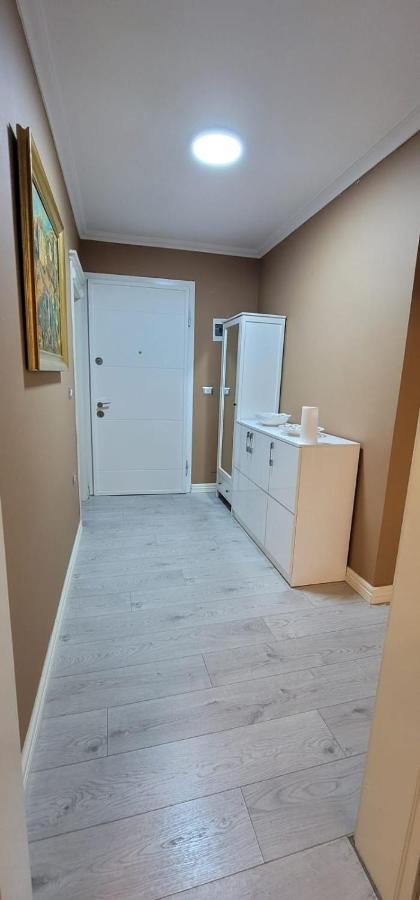 New Bazar Luxury Apartment Tirana Exterior photo