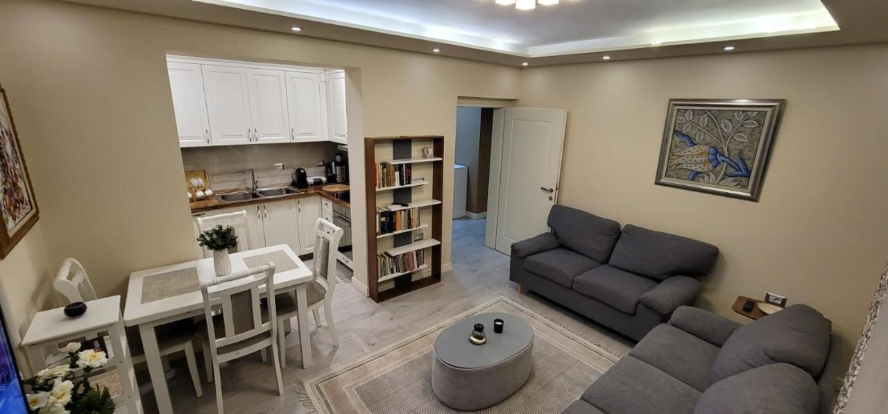 New Bazar Luxury Apartment Tirana Exterior photo